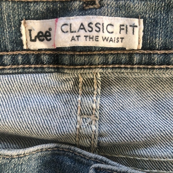 Lee Classic Fit Women's Size 20W Blue Denim Straight Jeans - Picture 5 of 7